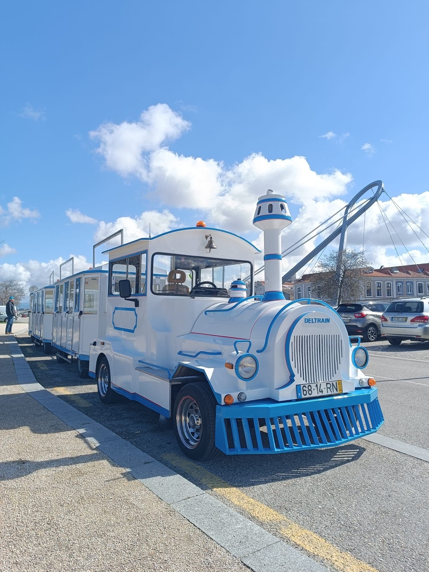 Open-Air Comboio Tour of Aveiro: Salt Flats, University and Canal Sights