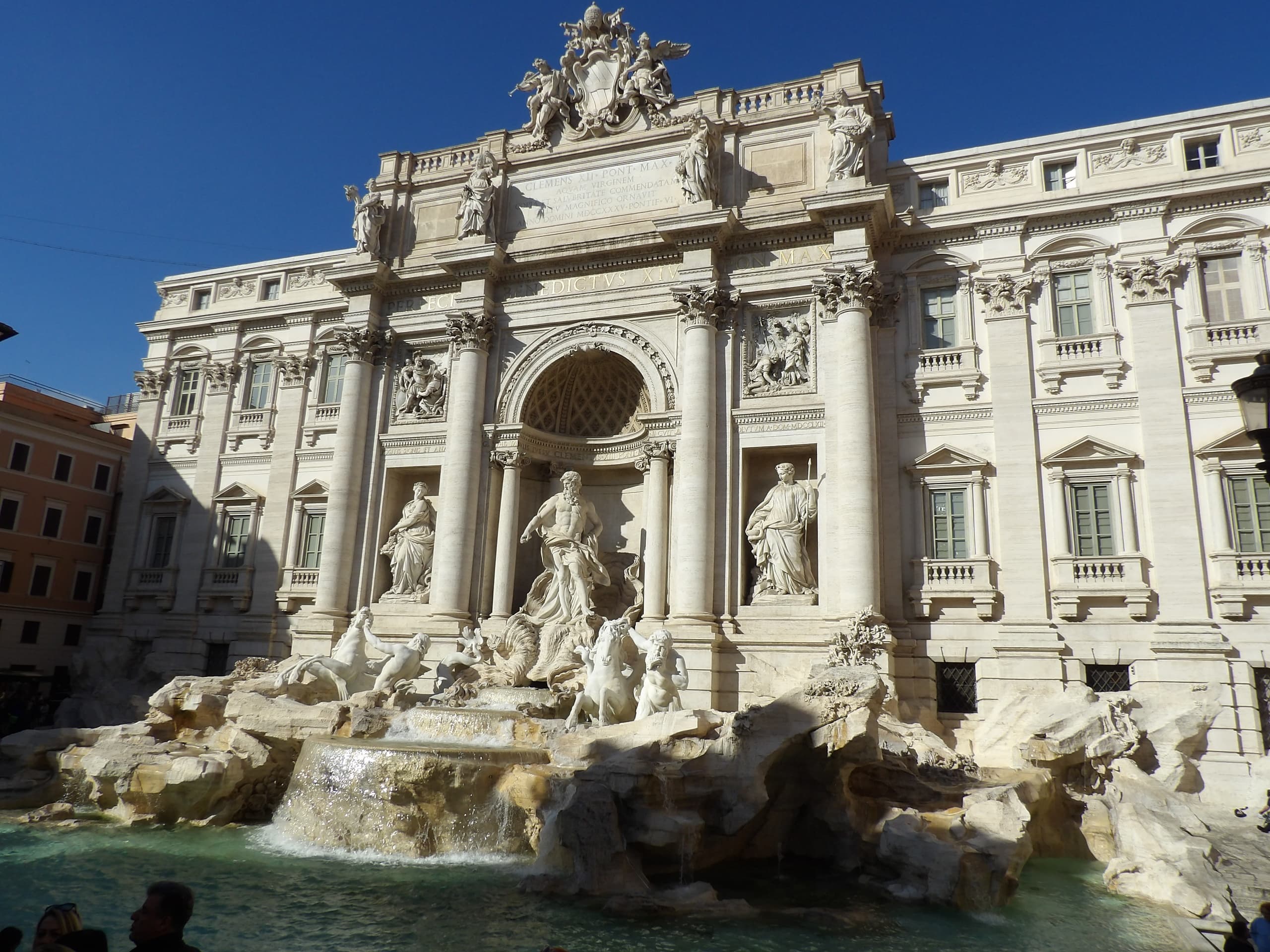 Walking Tour of Rome’s Famous Fountains with Rome Boat Experience