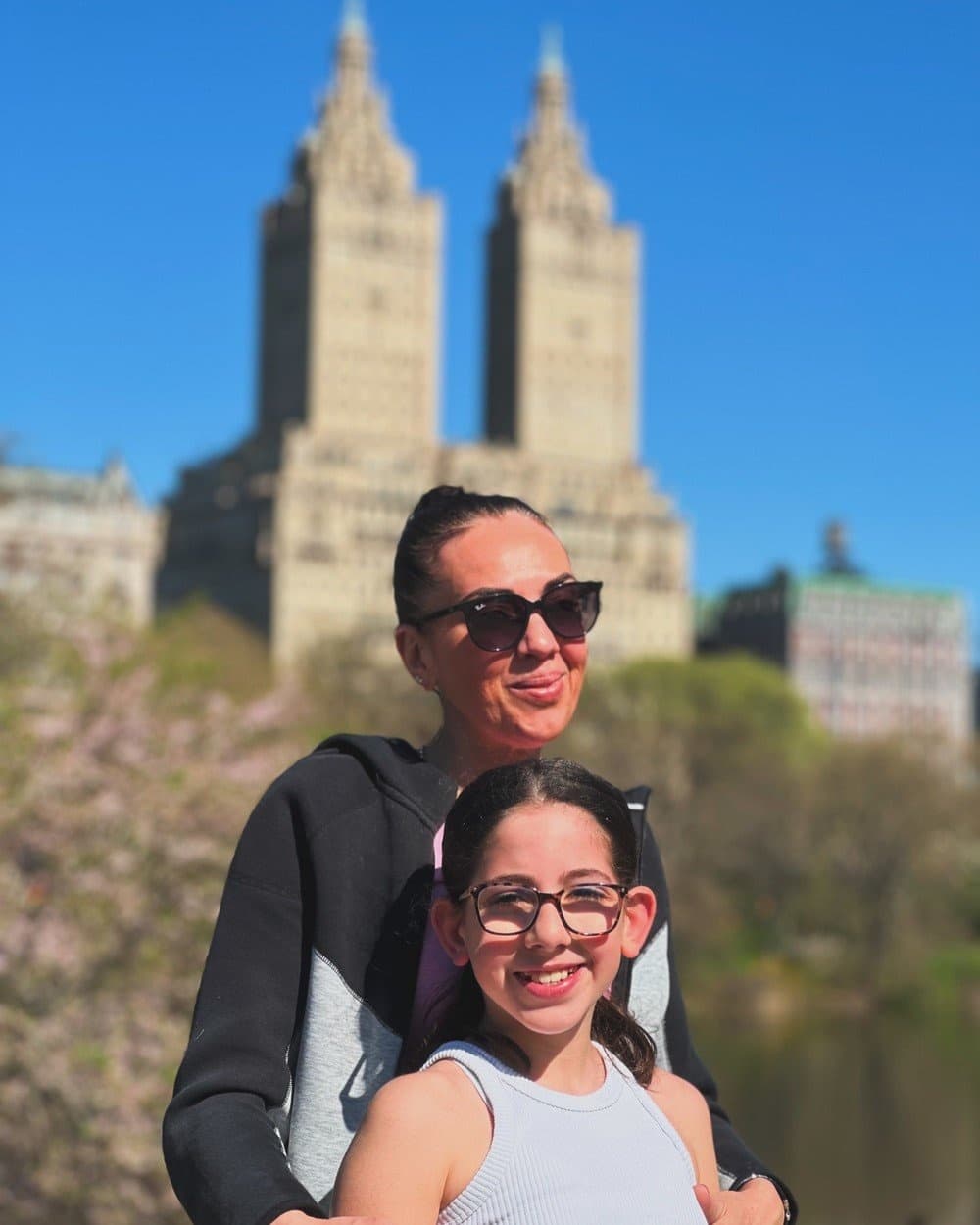 Outdoor City Tours: Classic Pedicab Experience in Central Park