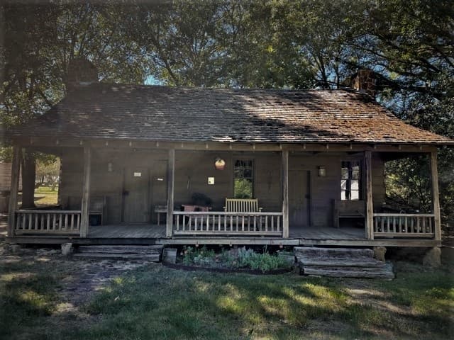 Historical Land Adventure at Watkins Log House in East Texas