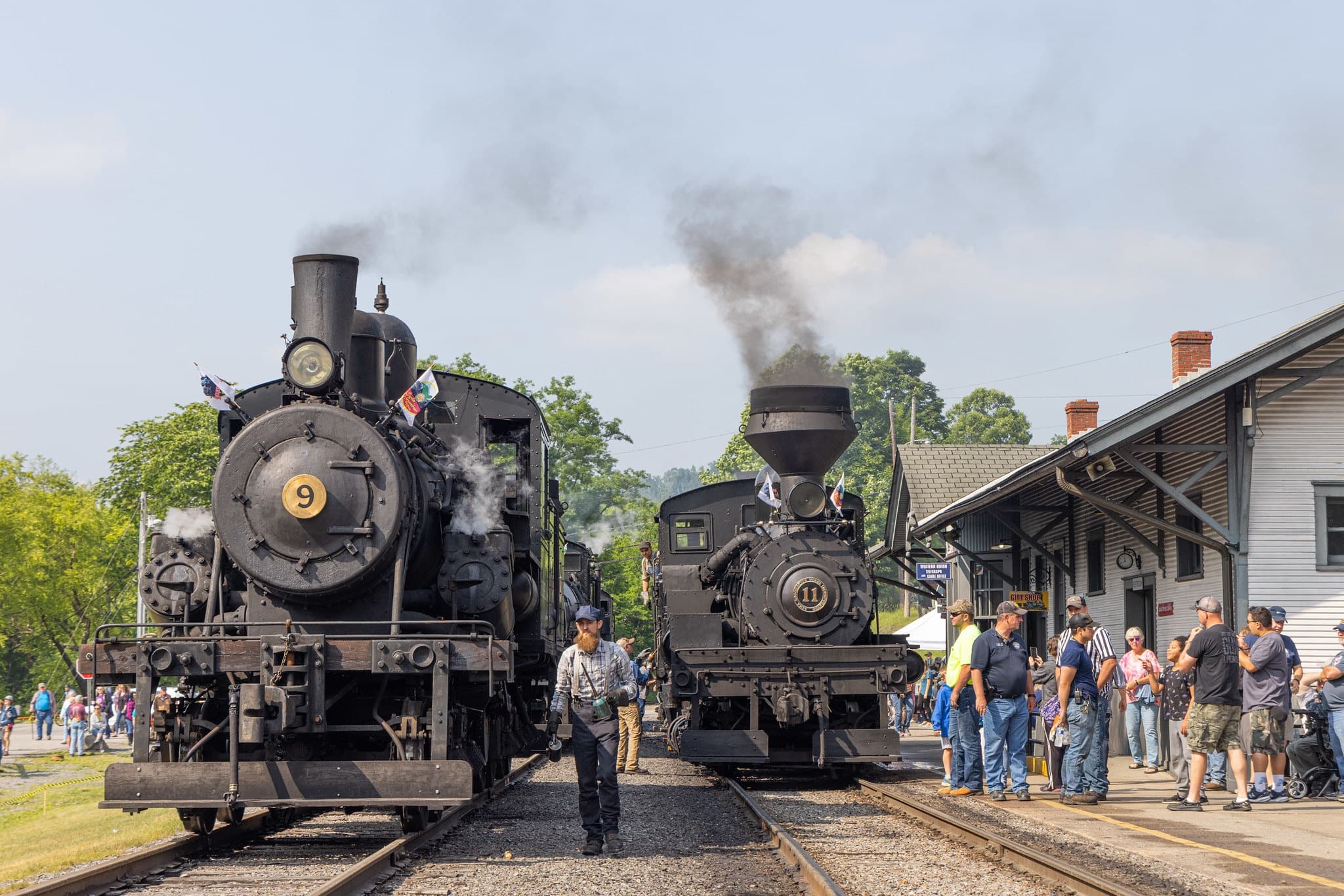 Geared Titans: Triple-Steam Greenbrier Express from Cass to Durbin