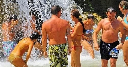 Climb Dunn's River Falls and Swim the Blue Hole — Half-Day Shuttle from Ocho Rios photo 2
