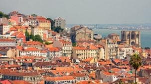 Explore Portugal’s Stunning Coastlines: A Day at the Beach Tour from Lisbon