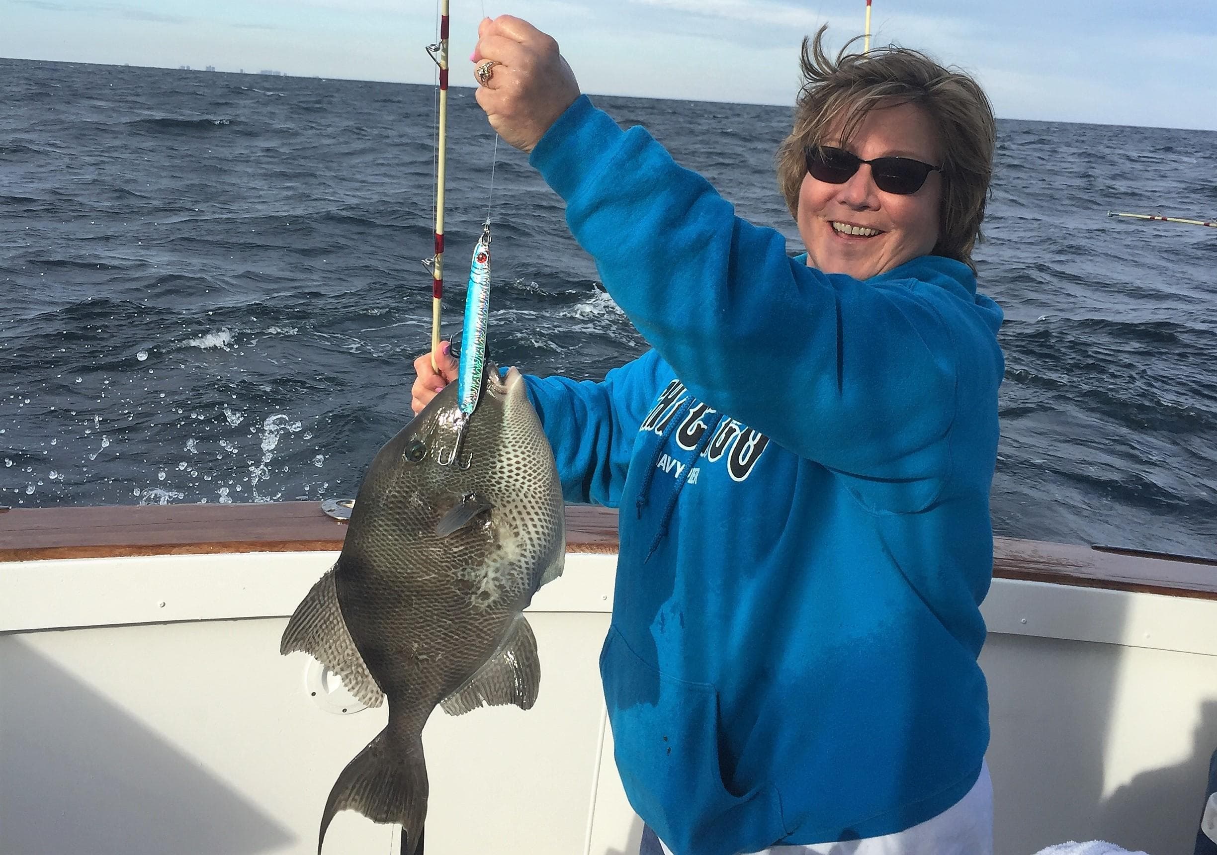 Offshore Fishing Charters with Fins and Family Fishing