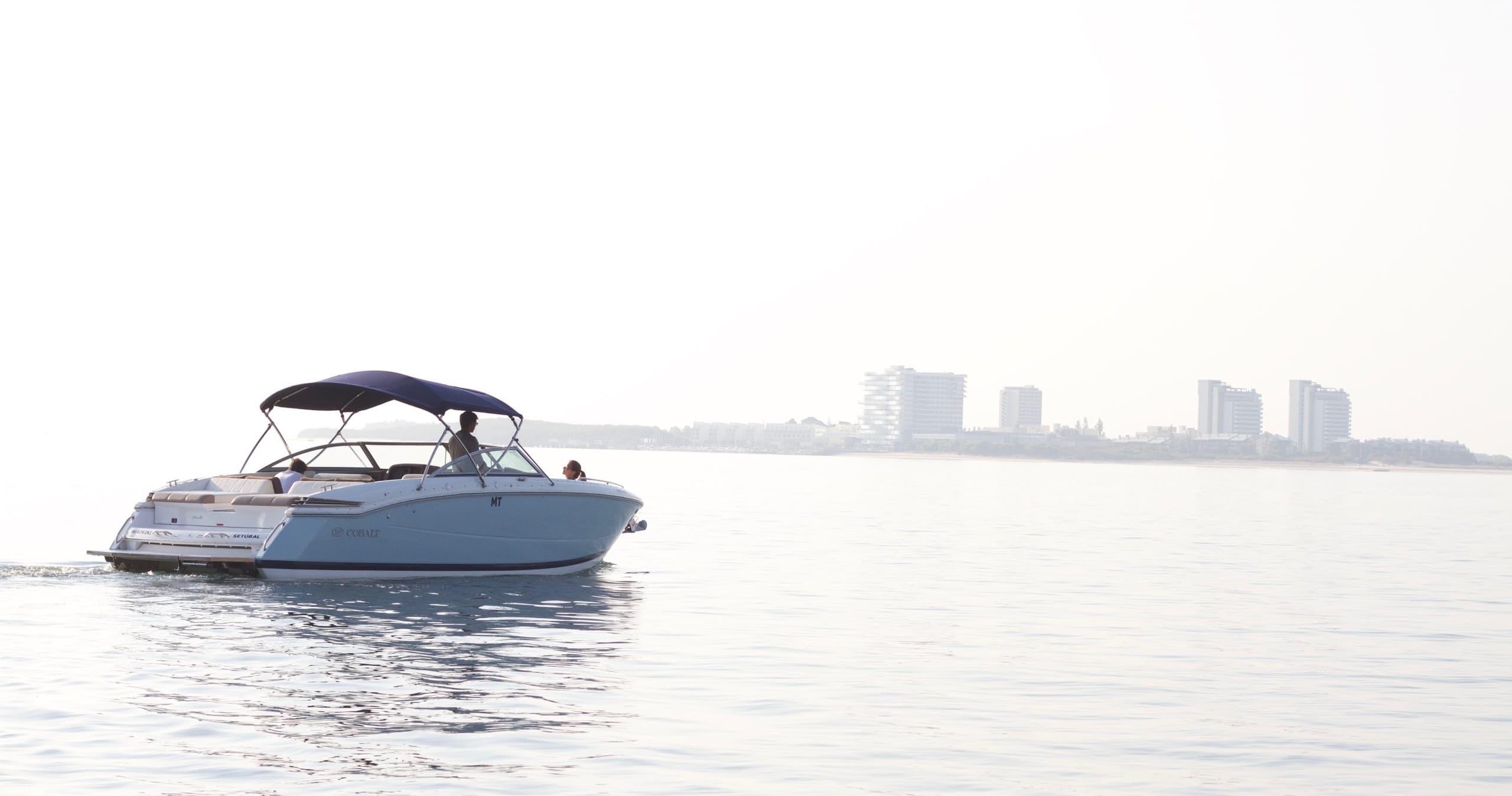 Premium Boat Tour with Na Terra Mar in Setúbal