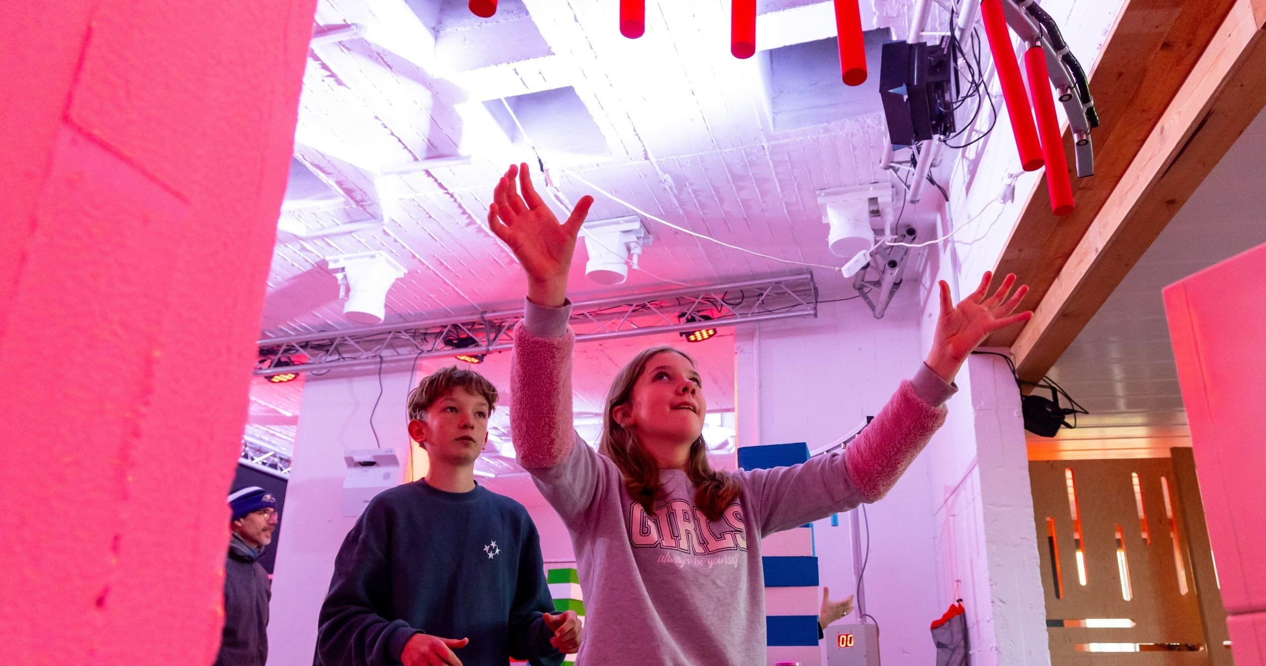 Interactive Team Gameshow in Brühl: TurmXGames Group Events for Schools & Clubs photo 1