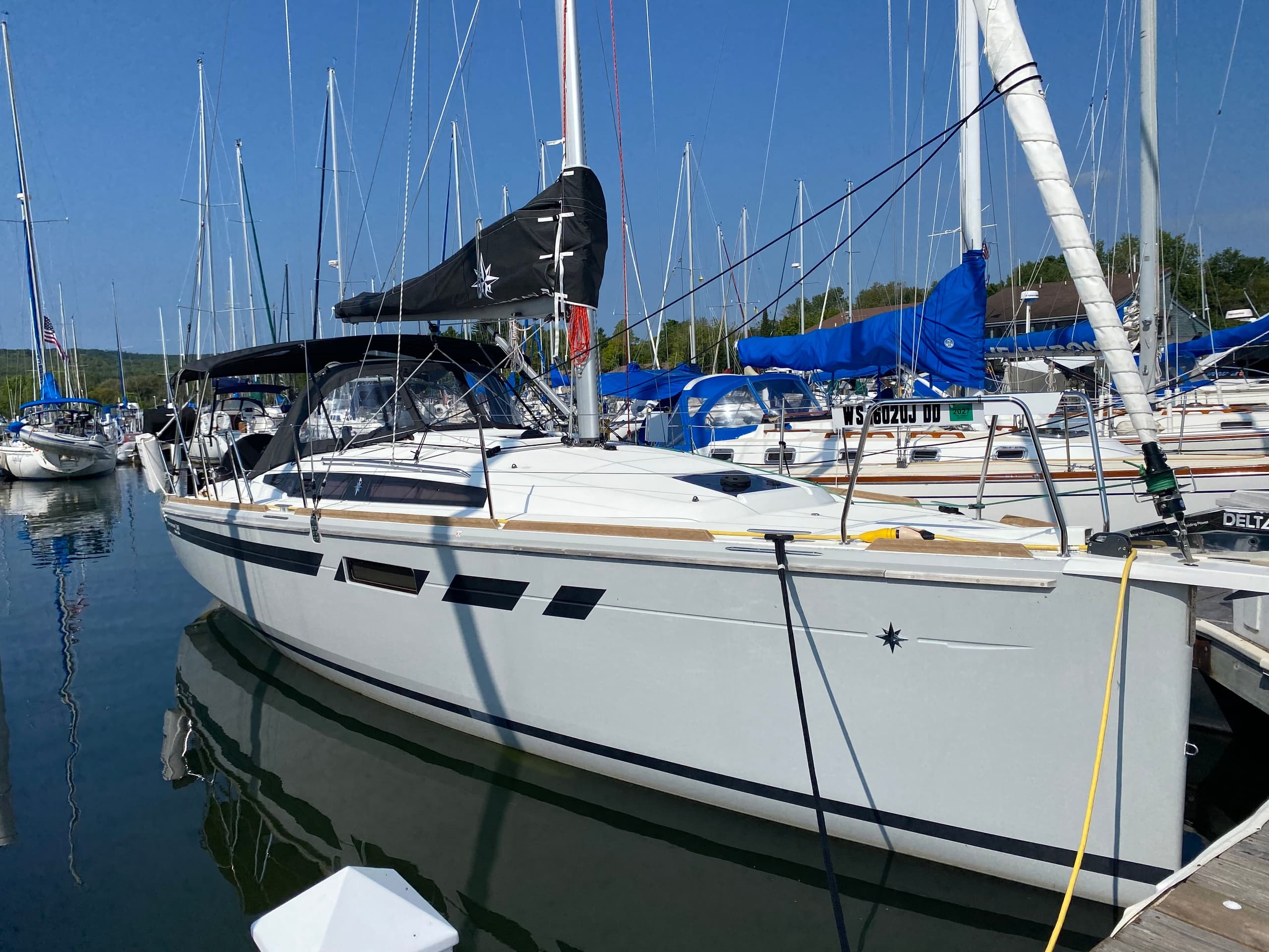 Sailing Adventure on the Jeanneau 349 with Superior Charters