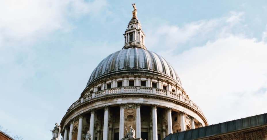 Explore Historic London: Private Guided Walking Tour of Old City’s Ancient Gems