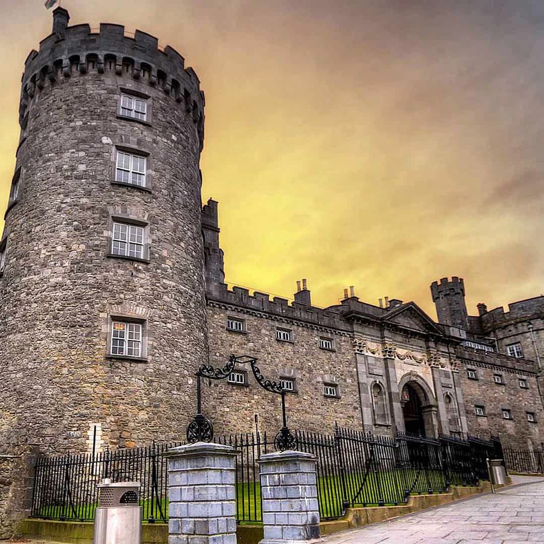 Historic Walking Tour & Whiskey Tasting in Kilkenny - The Adventure Collective