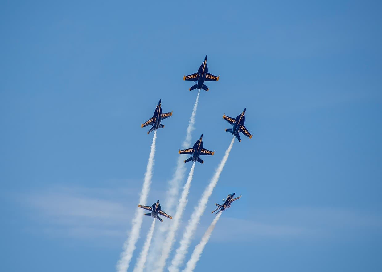 Blue Angels Cruises: Private Gulf-Front Viewing from Orange Beach photo 2