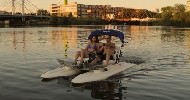 Craig Cat E-Boat Rental: Zip Chicago's River & Skyline in a Compact Power Cat