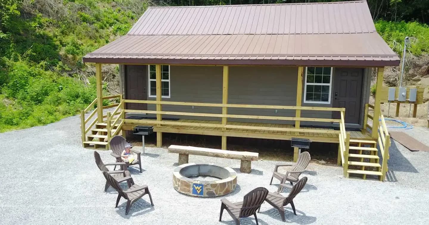 Musket Lodge Cabin 1: Your Gateway to Outdoor Adventure near Bluefield, WV