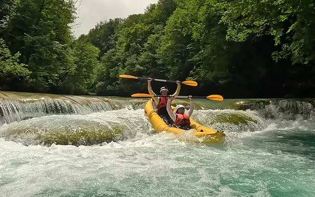 Slunj Kayaking: Mrežnica Waterfall Safari with 8-Meter Jumps