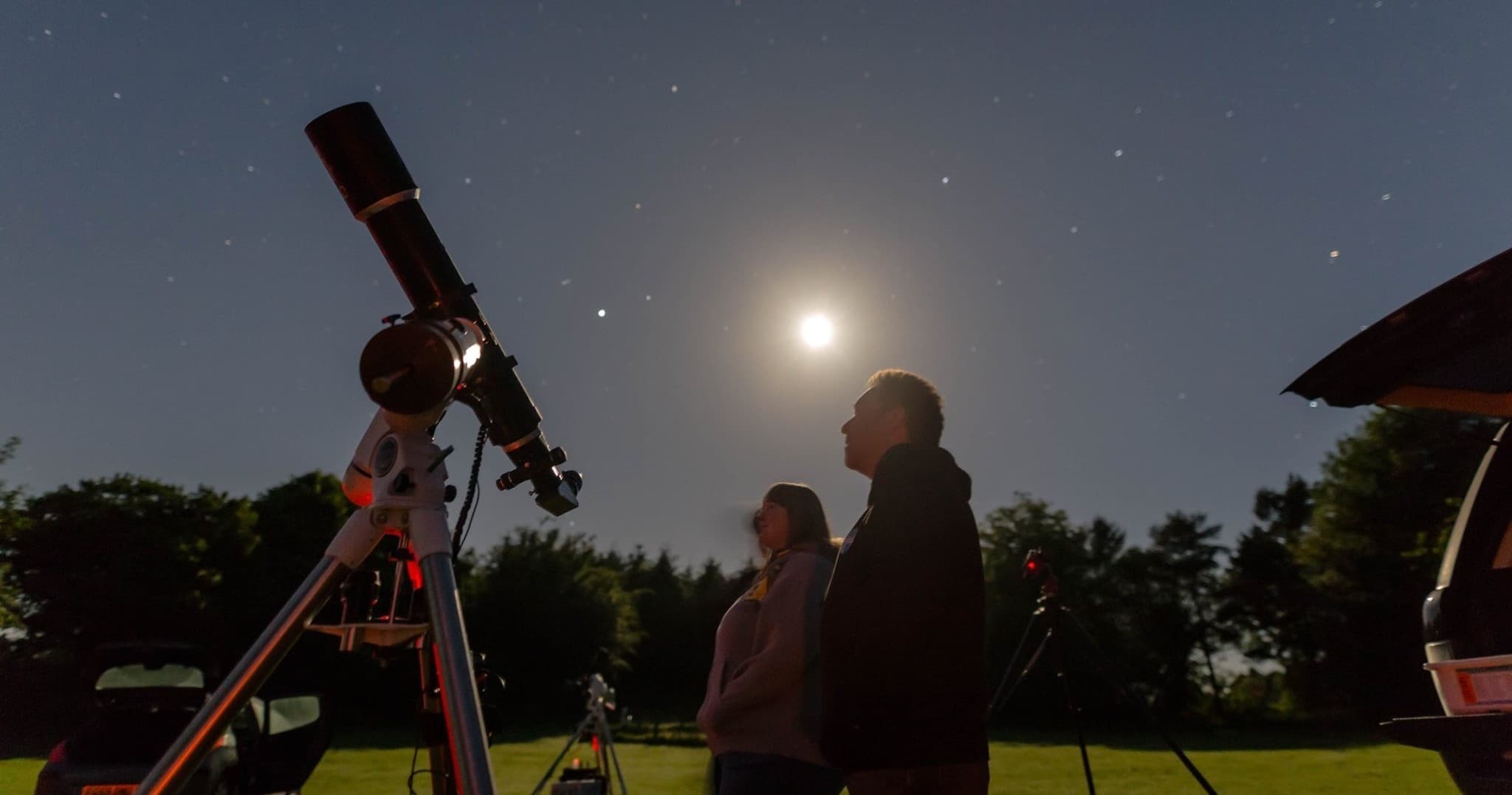 Moonlight Stargazing in the Brecon Beacons: Group Moonlight Experience photo 1
