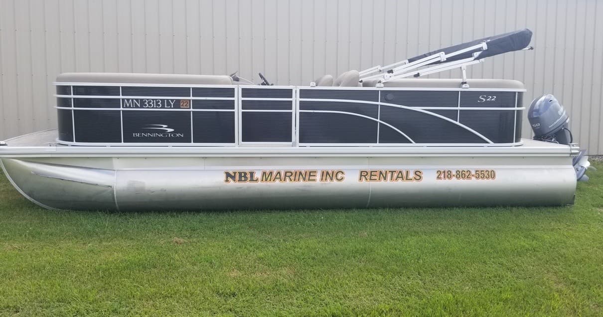 Water Activities with Bennington B Pontoon at Enclave Dock