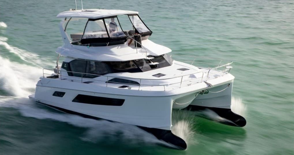 Catamaran yacht charter cruising Gulf Coast waters for offshore adventure
