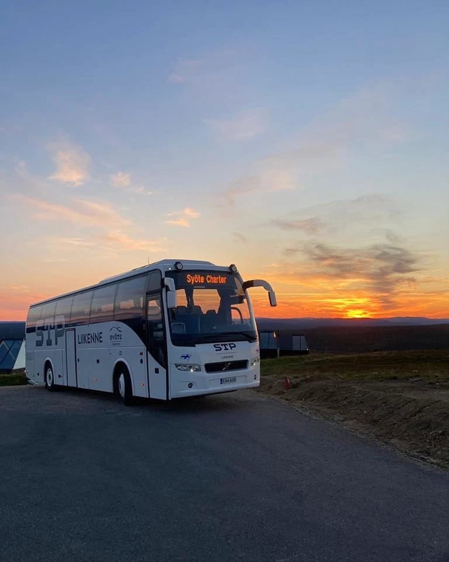 Private Transfers at Iso-Syöte: Seamless Door-to-Door Service from Hilltop Hotel