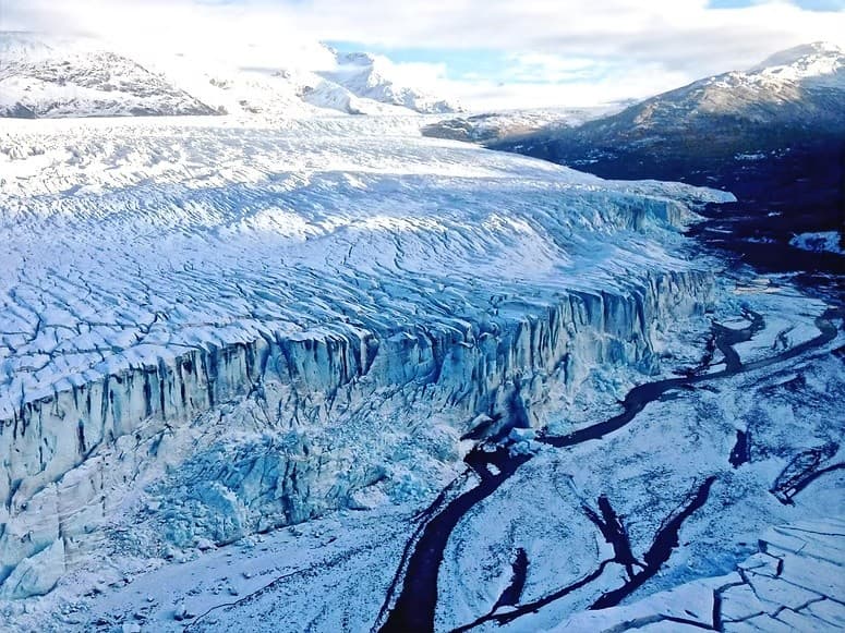 Homer Glacier Flightseeing: 30-Minute Kachemak Bay Glacier and Whale Tour photo 1