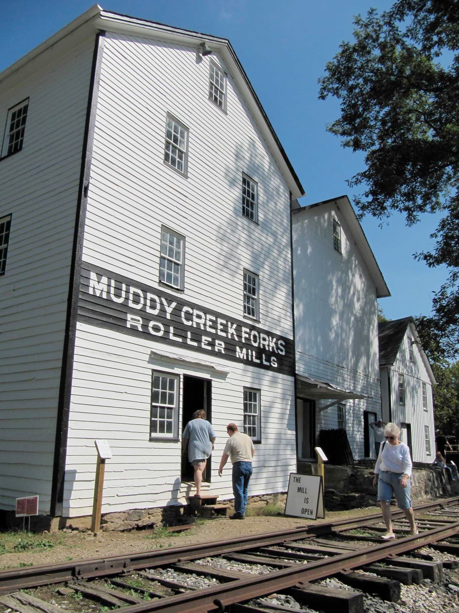 Ride and Grind: Mid-Atlantic Mill Days on Muddy Creek photo 1