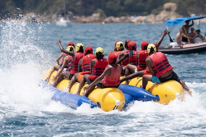 Skibus Adventure at Water Sports Center in Lloret de Mar