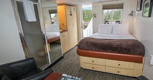 Water Activities & Alaska's Inside Passage - Alaskan Dream Cruises