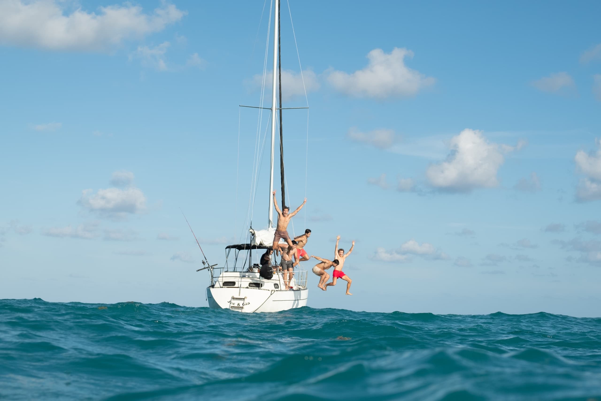 Water Activities: The Extended Sail in Miami