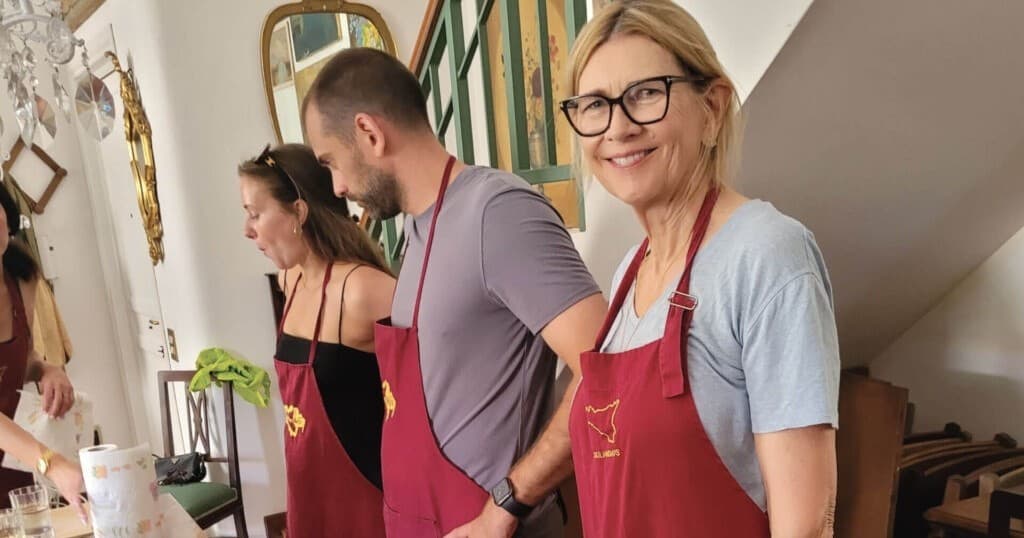 Culinary & Outdoor Adventure: Siciliandays Street Food Tasting in Palermo