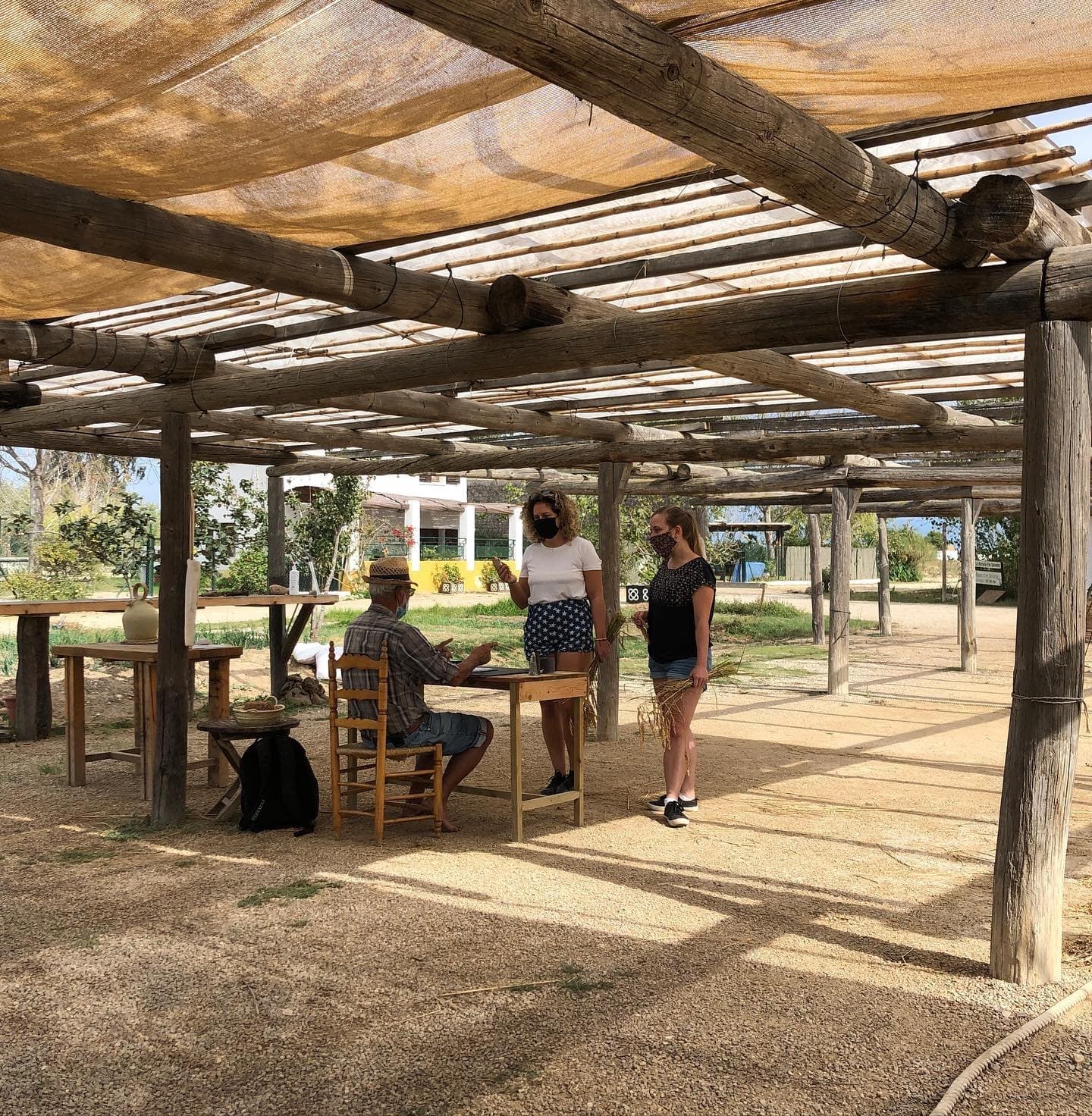 Safari Ecocultural in Deltebre with DeltaPolet Natura i Sabers