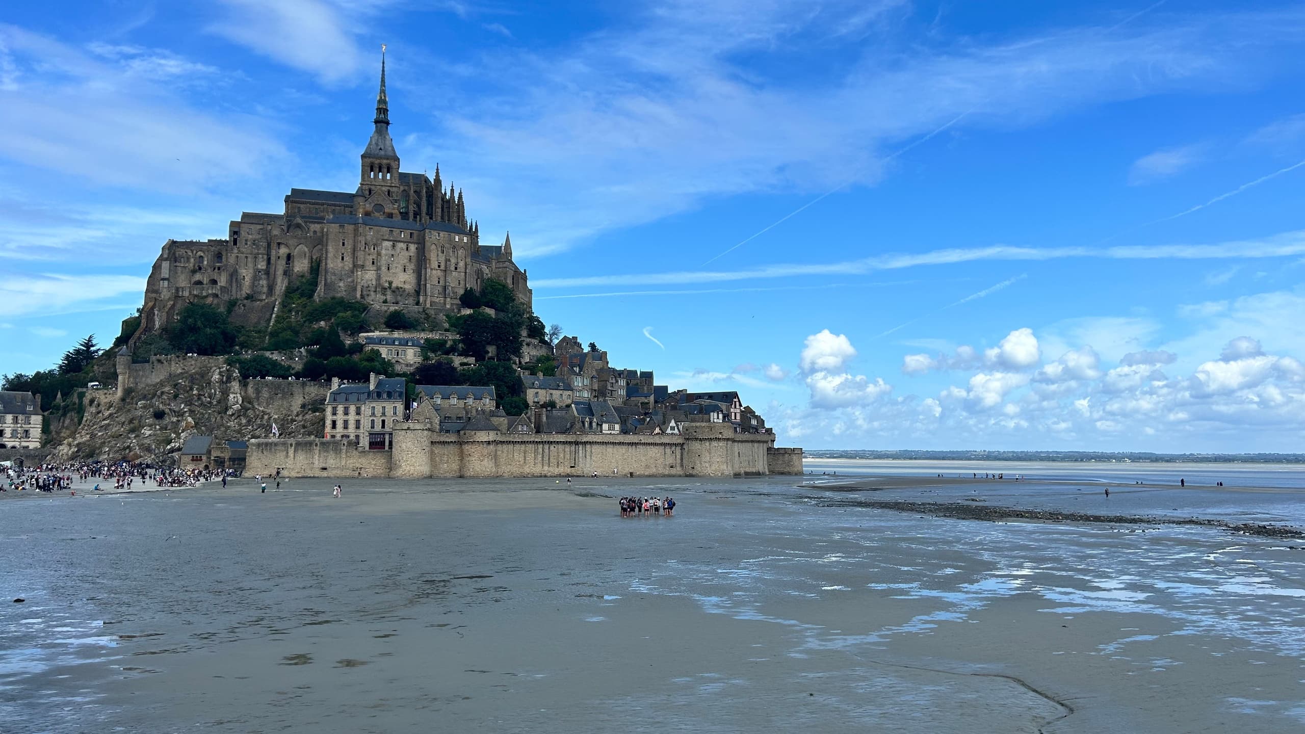 D-Day & Mont Saint-Michel Day Trip with Amigo Tours Europe