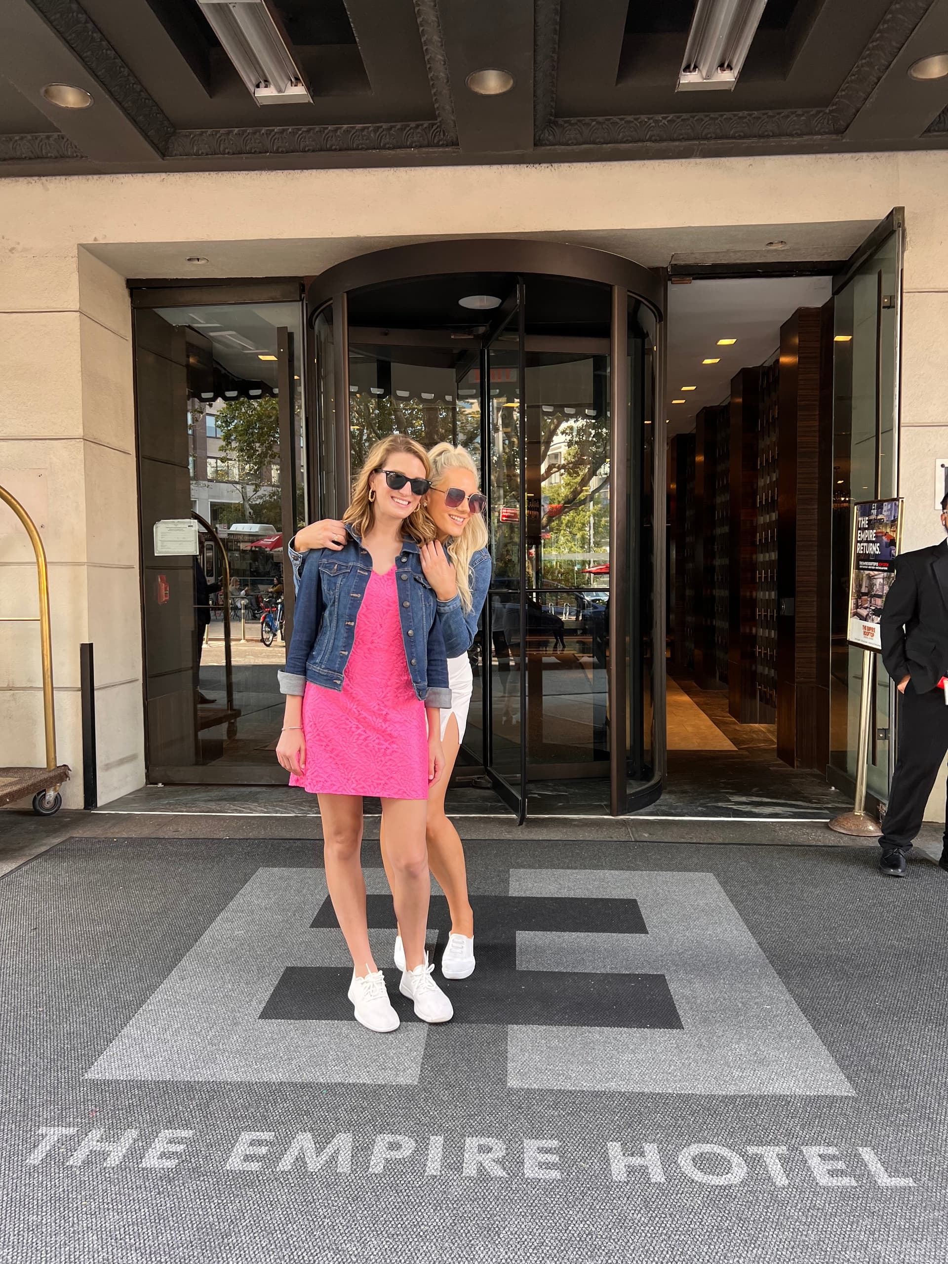 Gossip Girl Tour by Xoxo Gossip Girl Tour in New York City