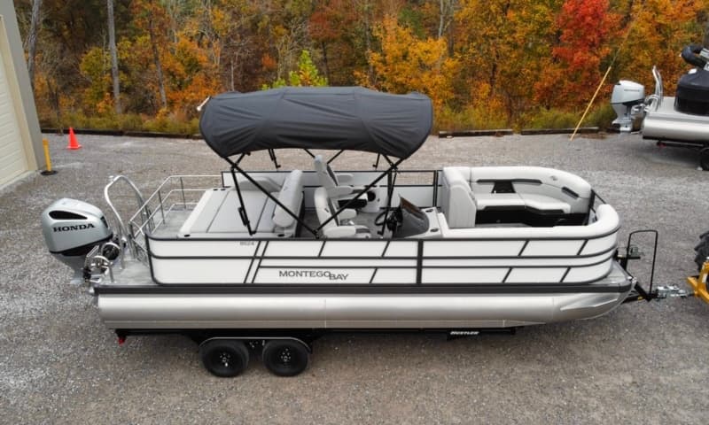 Private Day Rental: Montego Bay Tritoon in Lake City, MN
