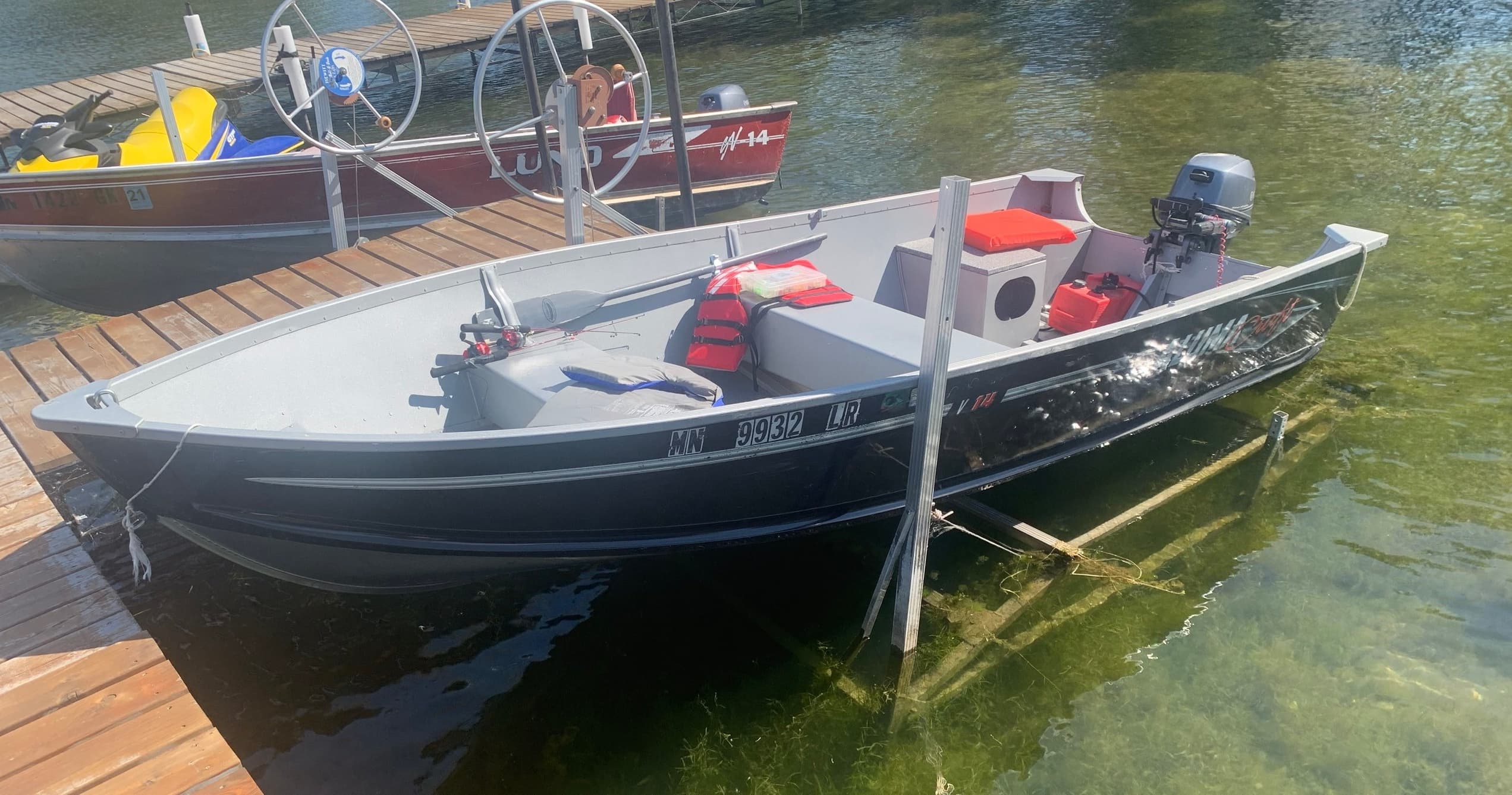 Explore Alexandria MN with a 14 ft Aluminum Fishing Boat