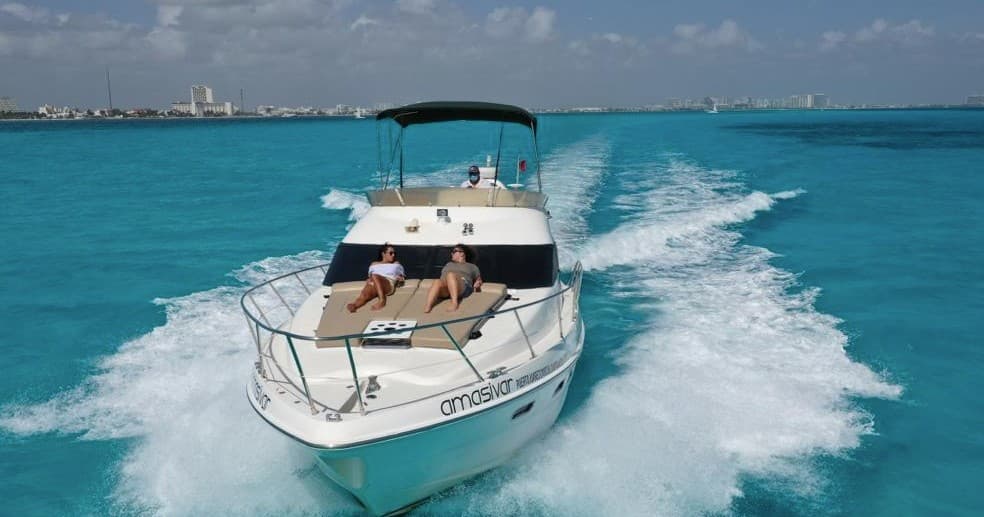 Luxury Yacht Charter with AMASIVAR in [Location]