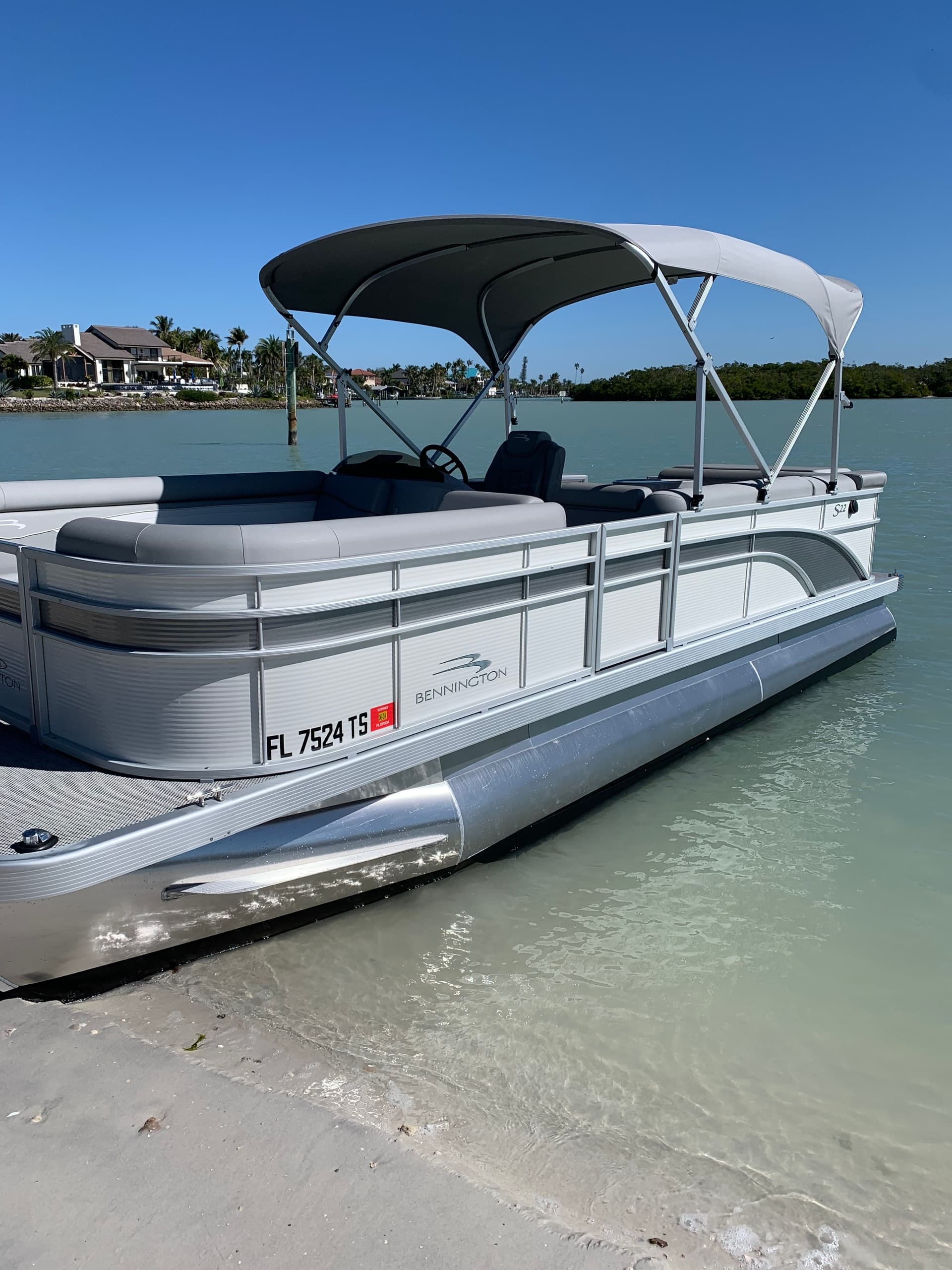 22’ Pontoon Silver Bullet Boat Rental in Venice, FL