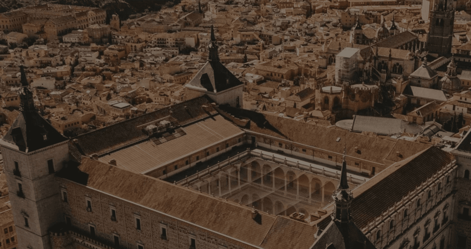 Cultural Land Adventure: Privado Tour of Toledo & Aranjuez with EuroPlanTours