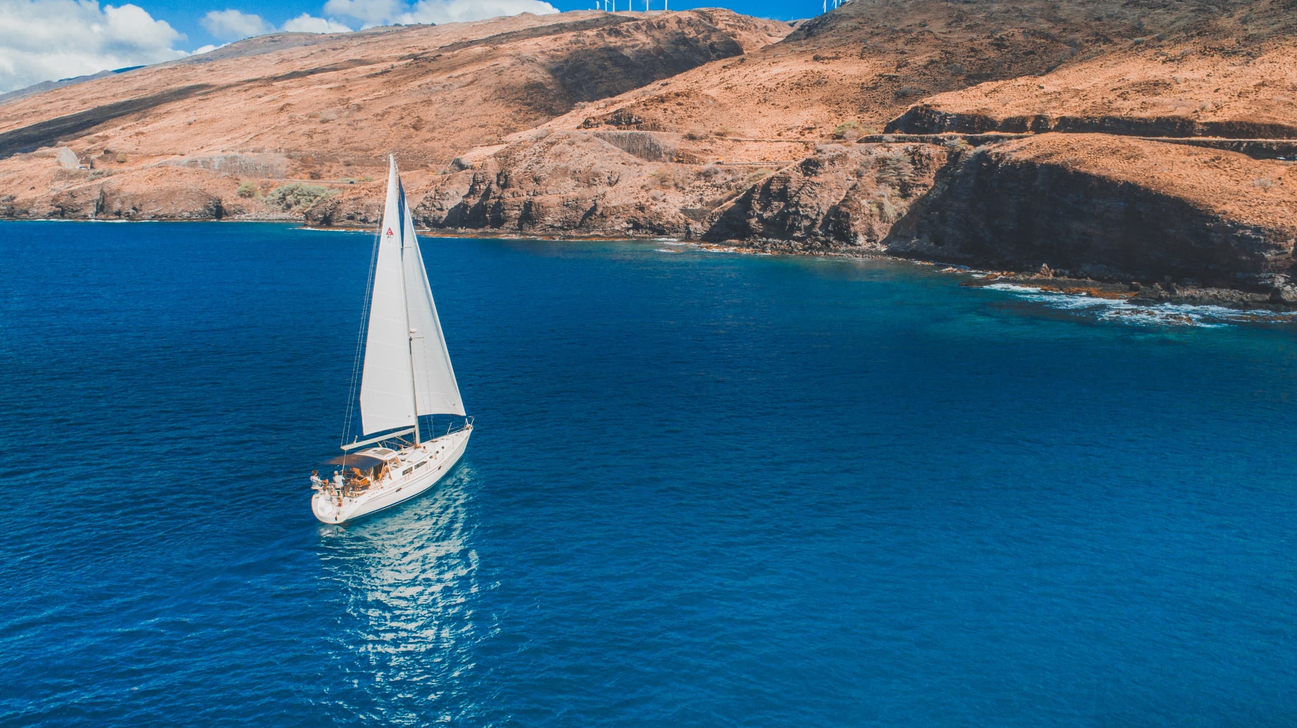 Monohull Private Custom Charter Experience in Wailuku, Hawaii