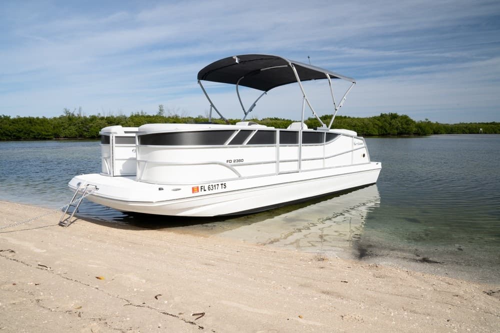 Hurricane Fun Deck Rentals: Siesta Key Pontoon Adventure