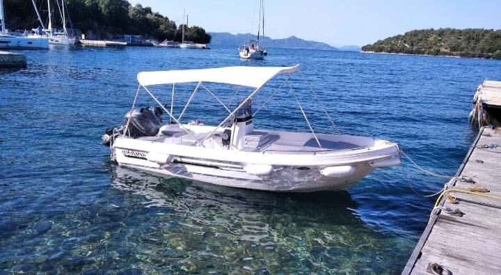 Boat Rentals at Tsantanis in Aliki, Paros Greece