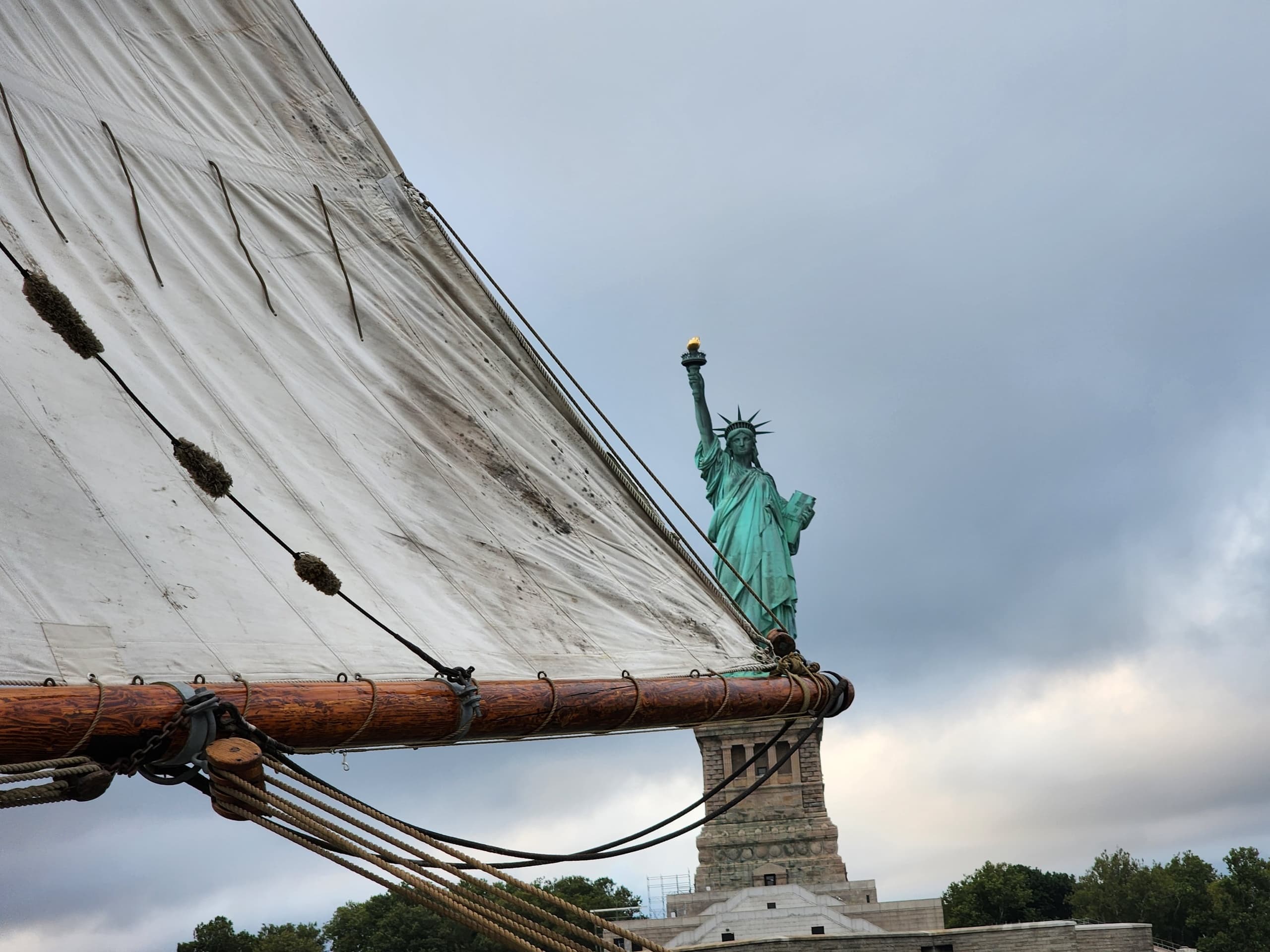 Liberty State Park Sail: Jersey City’s Premier Waterfront Adventure