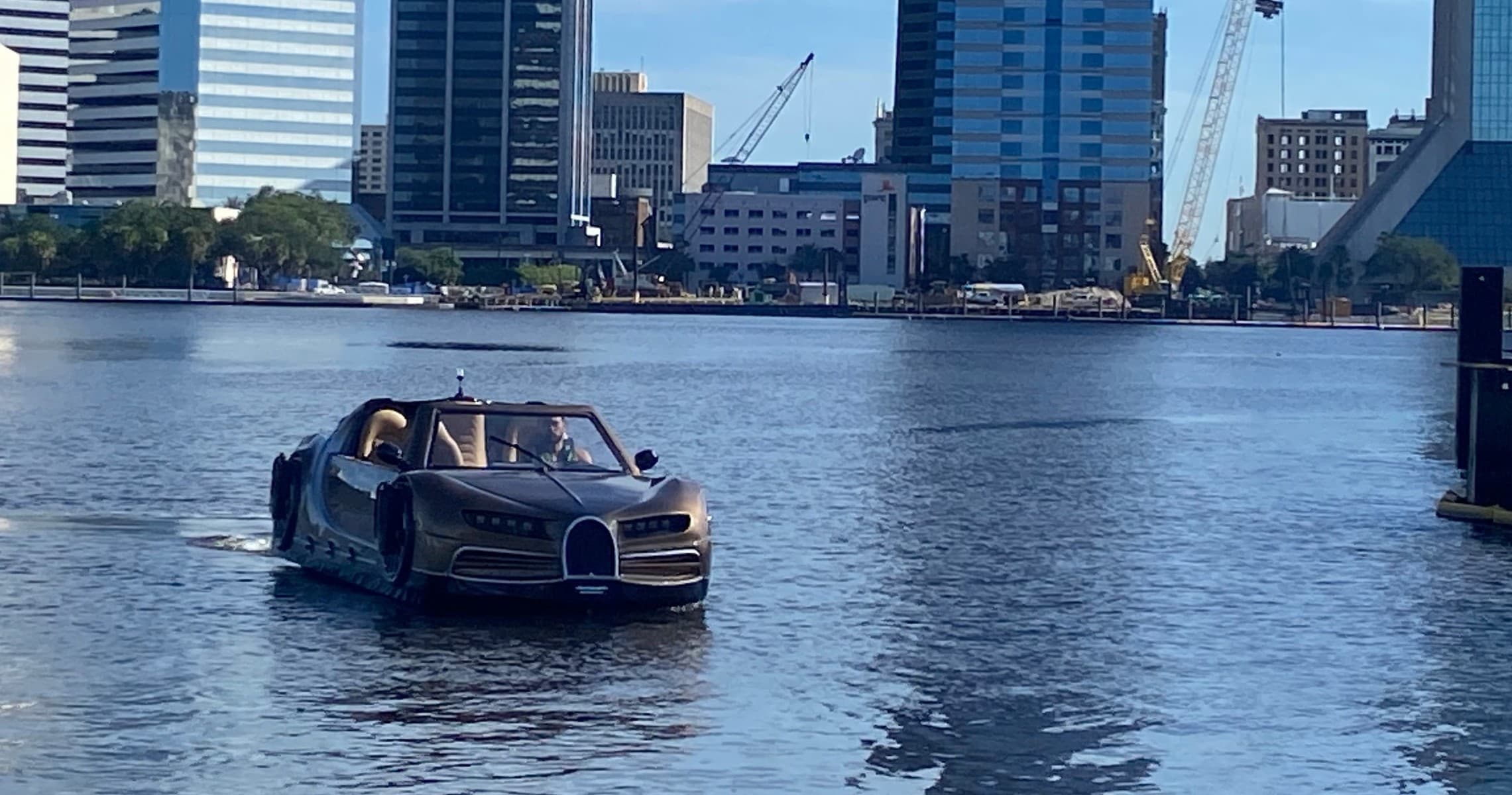 Bugatti JetCar Boat Luxury Cruise by LuxMarine Motors