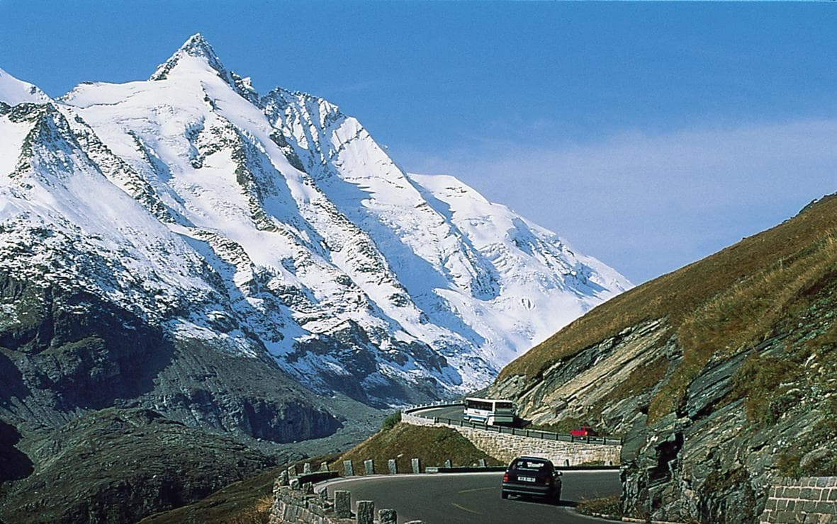 High Alpine Talfahrt: One-Way Drive Along Grossglockner High Alpine Road photo 4
