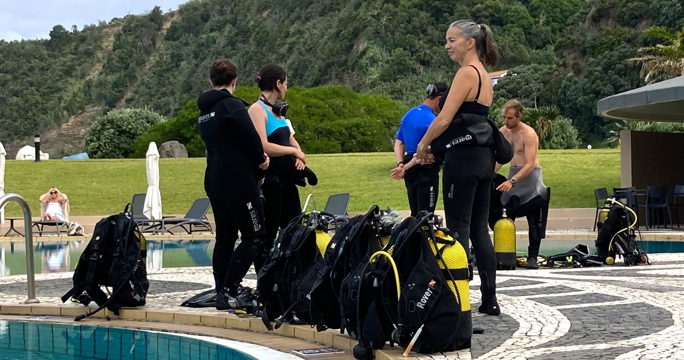Baptismo de Mergulho em Piscina e Mar | Attraction in 145Vila Franca Do Campo | Snorkel, Self-Guided Tour, Water Activities, Scuba