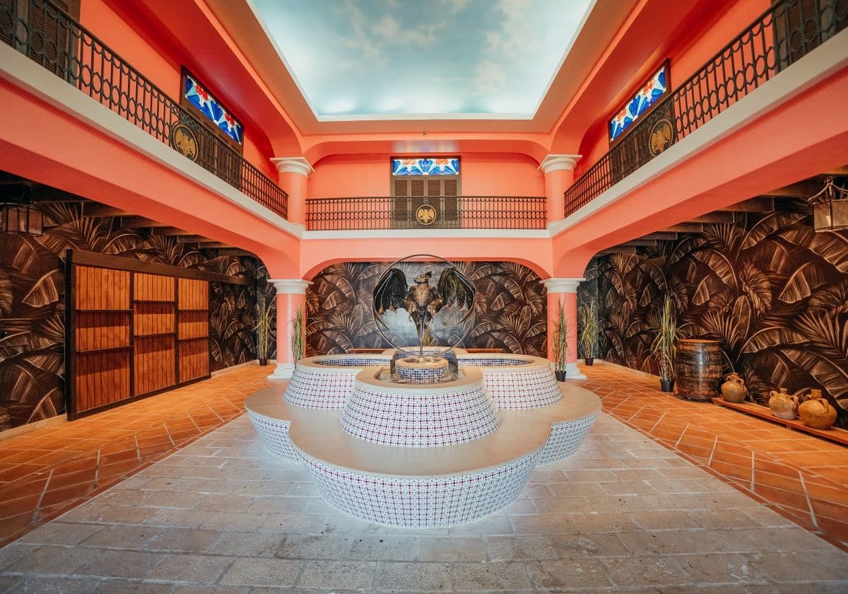 Rum Heritage Tour and Tasting in San Juan