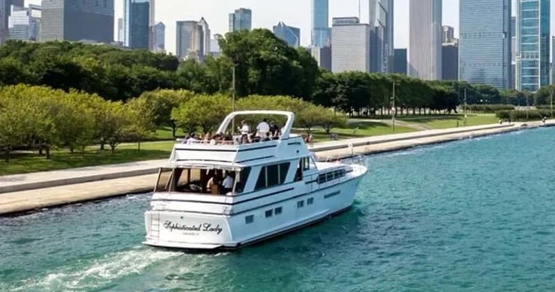 Boat Rental in Forest Park, Illinois