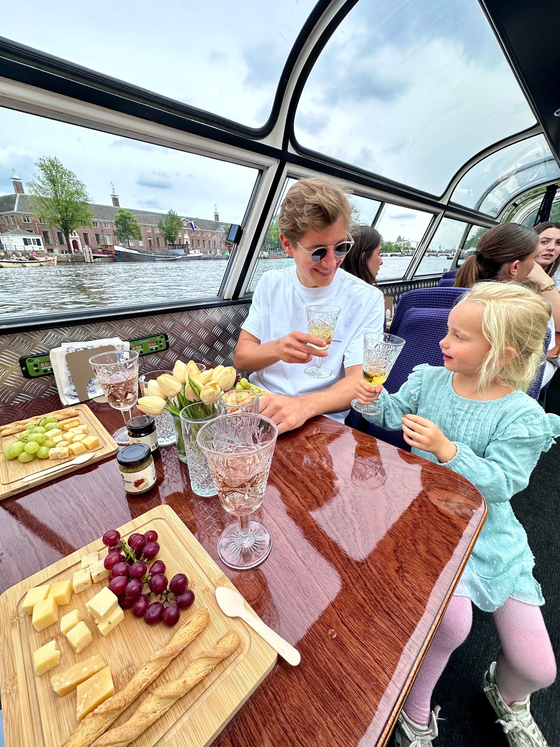 Canal Cruise & Gourmet Cheese with Boat Amsterdam in Amsterdam
