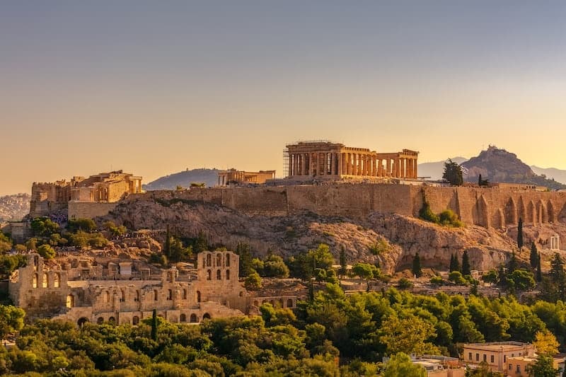 Historical Walking Tour of Athens with Acropolis Luxury Travel