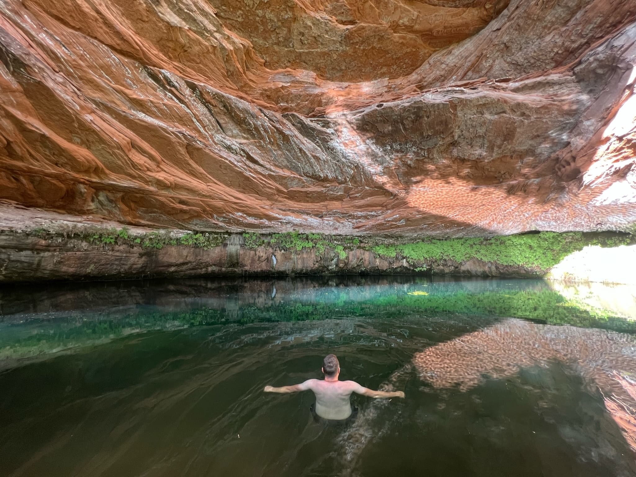 Cave Lakes Cold Plunge Experience in Kanab, Utah