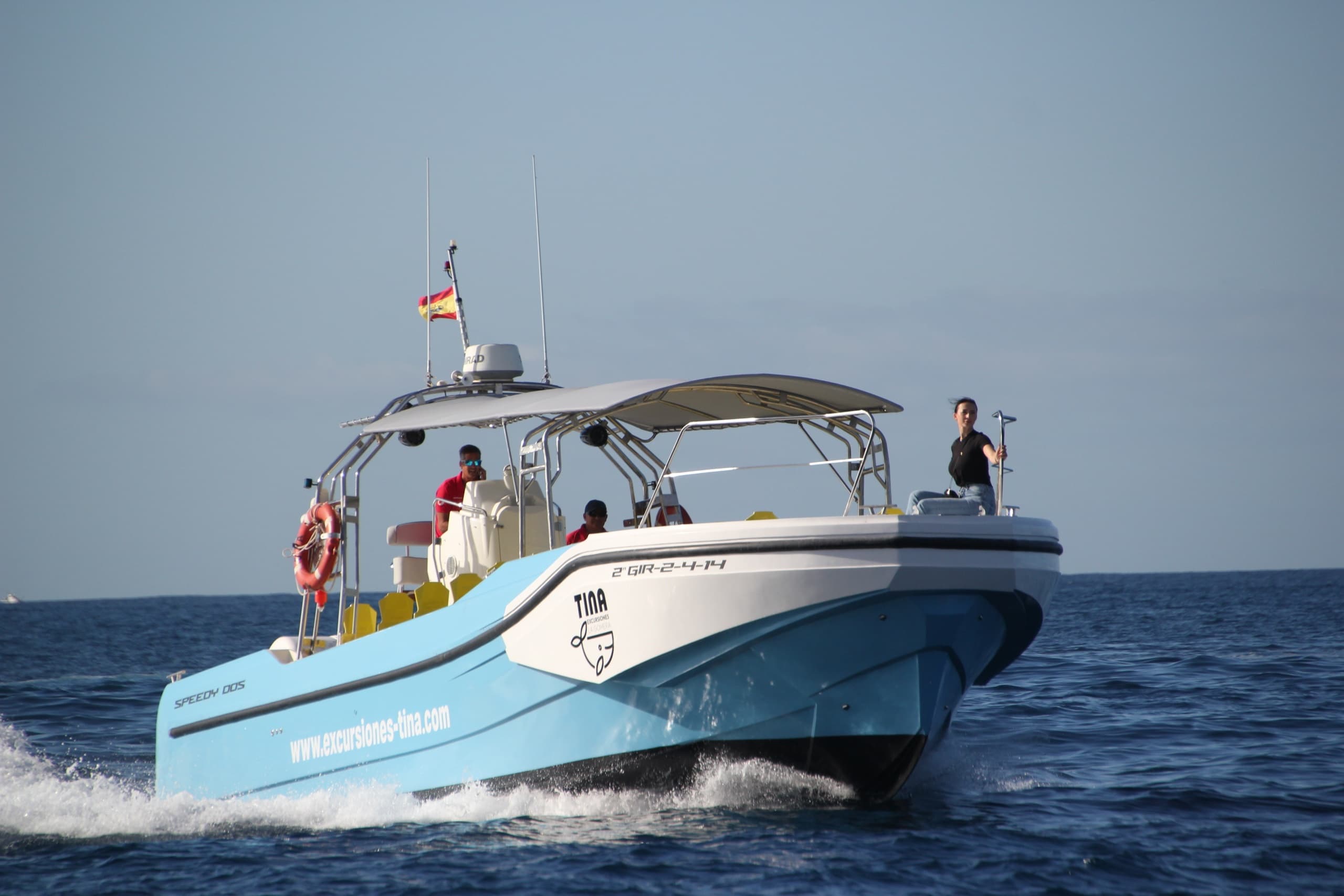 Whale Watching from San Sebastián with Excursiones Tina