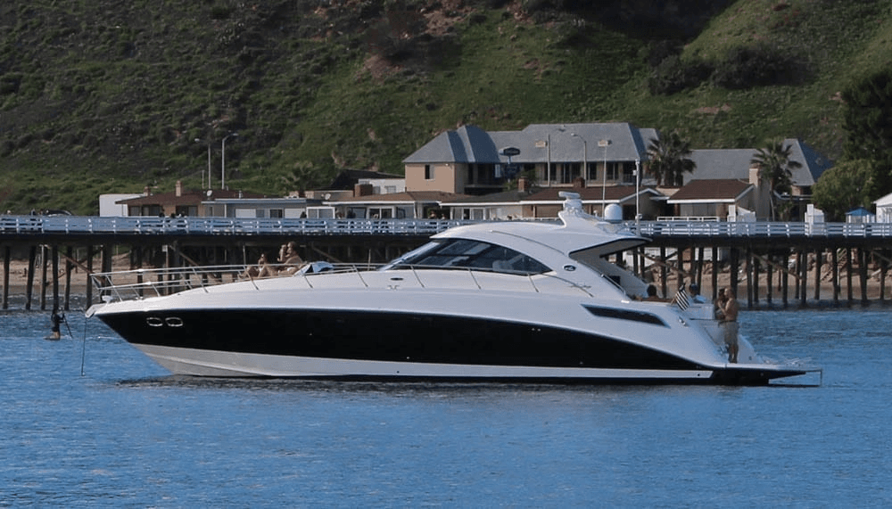 Luxury 47' Sea Ray Yacht Rental in Marina del Rey