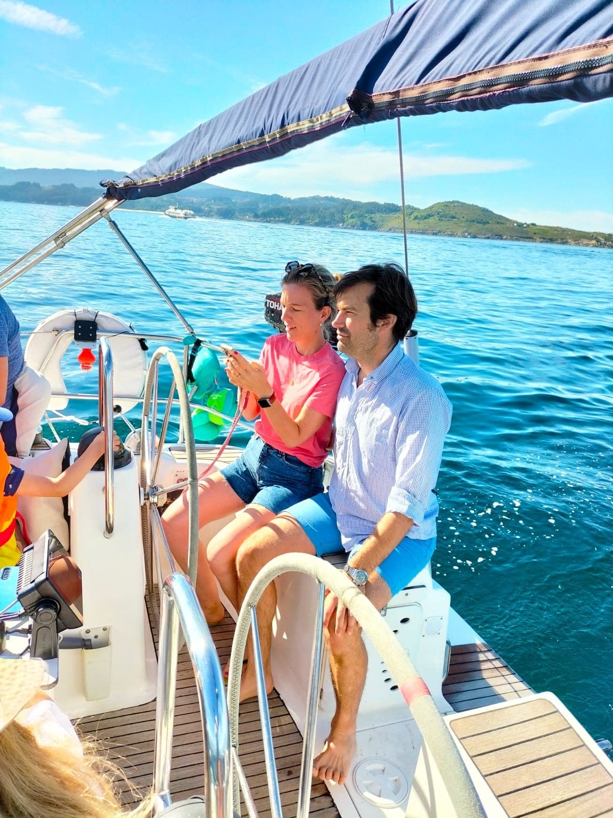 Sailing Adventures with Cruzeiros da Oura in Lagos, Portugal